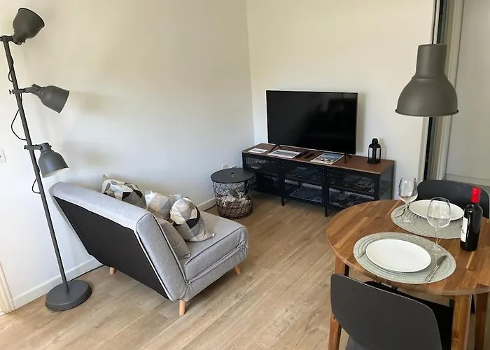 Casa Enrica - Bilocale A Con Giardino *